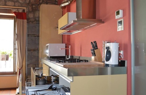 Teolo Apartment | Apartment in an 18th century village in the regional park of the Euganean Hills