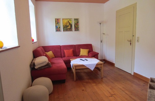 Veldenz House | Apartment in antique flour mill