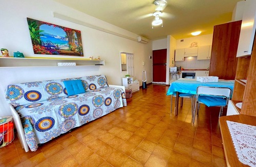 Porto Santa Margherita Apartment | Apartment in Caorle with balcony