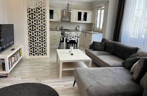 Side Apartment | Apartment in Complex with Pool and Great Location