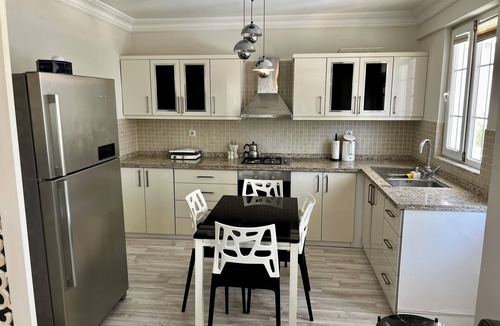 Side Apartment | Apartment in Complex with Pool and Great Location