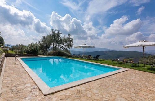 Gambassi Terme Apartment | Apartment in Farm with pool