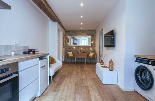 Gevrey-Chambertin Apartment | Apartment in the heart of Gevrey-Chambertin