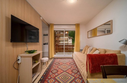 Allos Apartment | Apartment in France with Ski-In Access