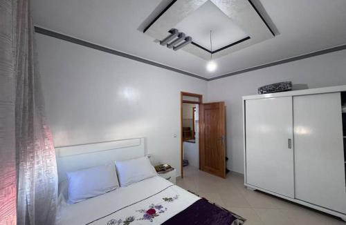 Ait Youssef Ou Ali Apartment | Apartment in Houceima, Ajdir