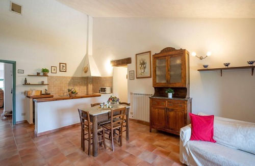 Collesalvetti House | Apartment in Collesalvetti near Pisa