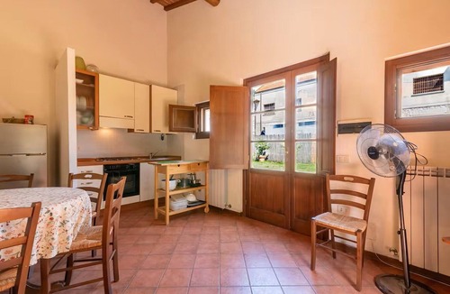 Laterina Apartment | Apartment in Laterina with garden