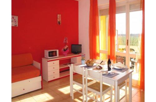 Luni Mare Apartment | Apartment in Luni mit Balkon
