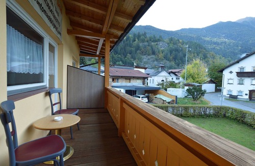 Oetz Apartment | Apartment in Oetz near Ski Lift