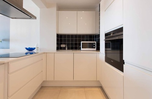 Ostend City Centre Apartment | Apartment in Ostend with Stunning Sea View