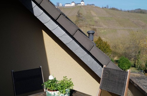 Punderich Apartment | Apartment in Pünderich with Terrace and Fabulous Views