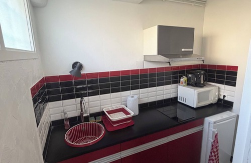Saint-Savin Apartment | Apartment in saint savin near shops