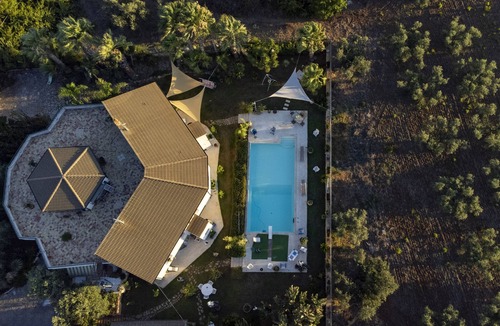 Marinella di Selinunte Villa | Apartment 'In Villa Templi Selinunte' with Sea View, Wi-Fi and Air Conditioning