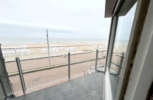 Wenduine Apartment | Apartment in Wenduine with Sea Views