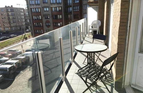 Wenduine Apartment | Apartment in Wenduine with Sea Views