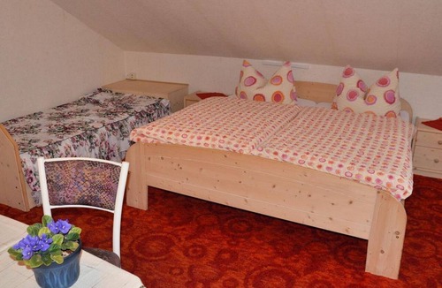 Warmensteinach Bed & Breakfast | Apartment Ines - Pension Mausbachtal
