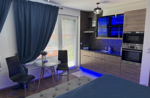 Pitkovice Apartment | Apartment IRON CUBE