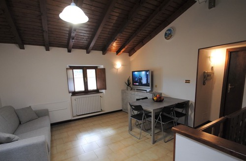 Bogliaco Apartment | Apartment