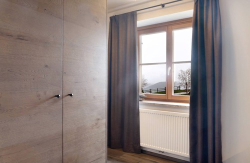 Carezza Apartment | Apartment "Angerle Alm Apt König Laurin" with Private Terrace, Shared Garden & Wi-Fi