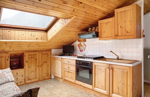 Valtellina Apartment | Apartment 'Piccolo Nido' with Mountain View, Shared Garden and Balcony