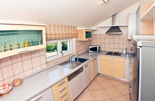 Mlini Apartment | Apartment Ivo, (11989), Mlini, hr