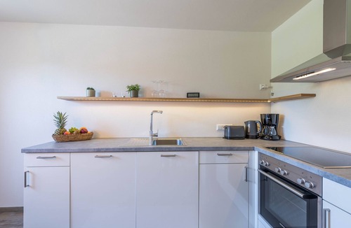 Taching a.See Apartment | Apartment "Julia" with Lake View, Mountain View, Wi-Fi, Garden & Terrace