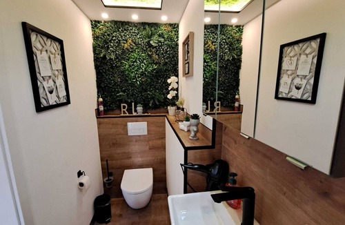Roding Apartment | Apartment kitchen, WLAN, SMART TV, modern, single bed