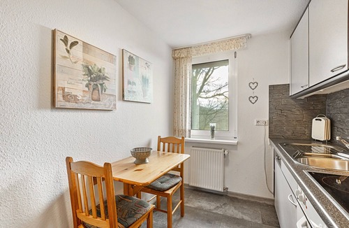 Gellinghausen Apartment | Apartment 'Klatschmohn' with shared terrace and Wi-Fi