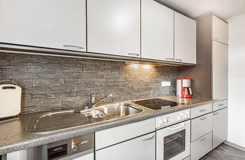 Gellinghausen Apartment | Apartment 'Klatschmohn' with shared terrace and Wi-Fi