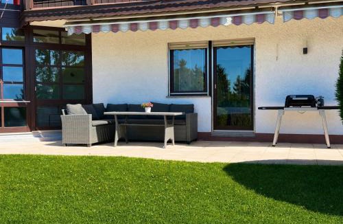 Donaueschingen Apartment | Apartment Kneer - Panoramic View & Private Garden near Black Forest & Lake Constance
