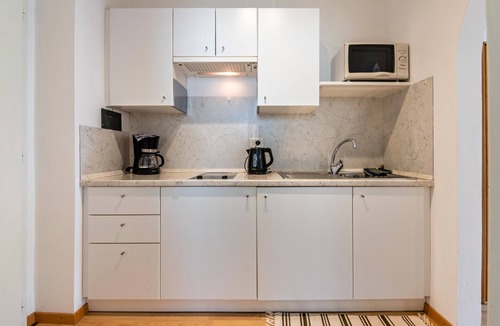 Silandro Apartment | Apartment 'Kortscherhof Apt Typ 4' with Mountain View, Shared Garden and Wi-Fi