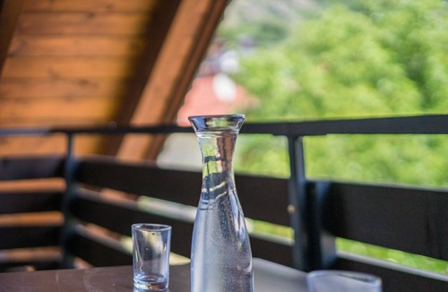 Silandro Apartment | Apartment 'Kortscherhof Apt Typ 5' with Mountain View, Shared Garden and Wi-Fi