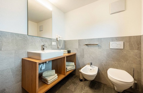 Valdaora di Mezzo Apartment | Apartment "Kronplatz Villa Colli" with Balcony & Wi-Fi