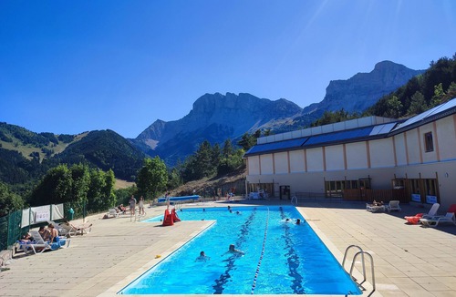 Gresse-en-Vercors Apartment | Apartment 'La Canopée - Grand Veymont View' with Mountain View and Private Terrace
