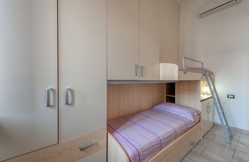 Castromediano House | Apartment 'La Terrazza Di Nonna Cecilia' with Private Terrace, Wi-Fi and Air Conditioning