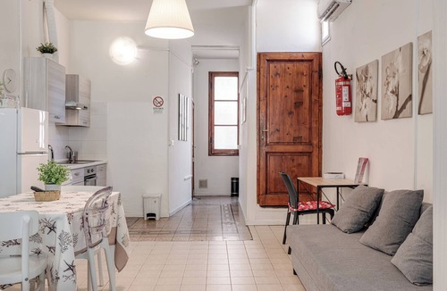 Santa Maria Novella Apartment | Apartment 'La Terrazza Suite A Firenze' with Private Terrace, Wi-Fi and Air Conditioning