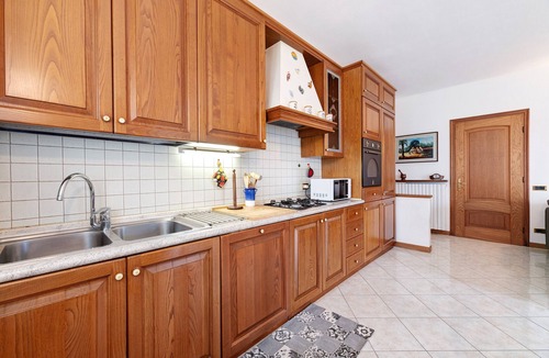 Dongo Apartment | Apartment 'Lago' with Mountain View, Private Terrace and Wi-Fi