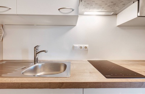 St. Michael/San Michele Apartment | Apartment 'Landhaus Antonius Loft Suite Vitus' with Mountain View, Wi-Fi and Air Conditioning