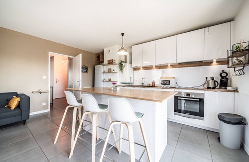 Thonon-les-Bains Apartment | Apartment "Le Cocon" with Mountain View, Balcony, and Wi-Fi