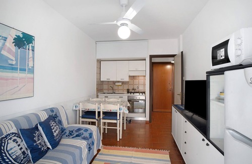 Albenga Apartment | Apartment 'Le Morelle 2' with Balcony and Wi-Fi