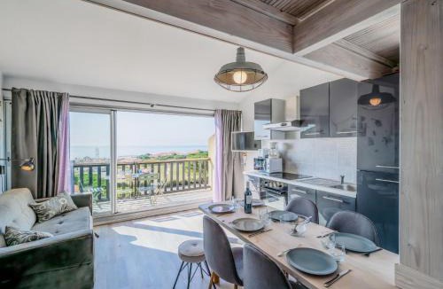 Saint-Pierre-la-Mer Apartment | Apartment Les Eaux Vives 1 & 2-2 by Interhome