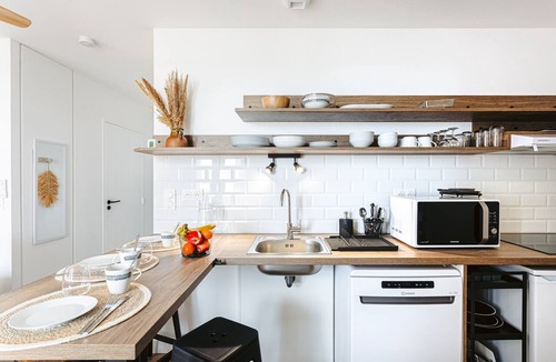 Rivedoux-Plage Apartment | Apartment Les Iles with Sea View, Private Terrace, and Wi-Fi