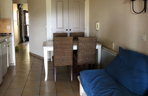 Les Restanques Apartment | Apartment "les Restanques de Saint-Tropez" sleeps 5, balcony, view of Saint-Trop