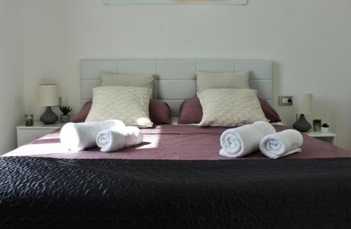 Split Apartment | Apartment Linda