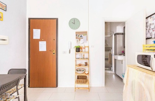 Castellammare Apartment | Apartment located within walking distance of Palermo's historic La Vucciria market
