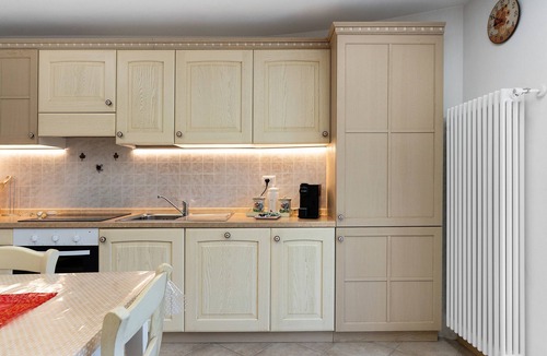 Cavedago Apartment | Apartment 'Lory' with Mountain View and Balcony