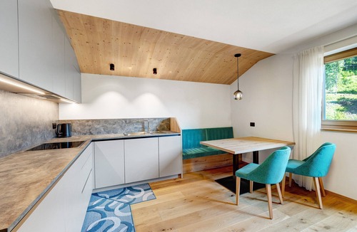 Mareo Apartment | Apartment 'Lü Da Plazores Codà' with Mountain View, Shared Garden & Wi-Fi