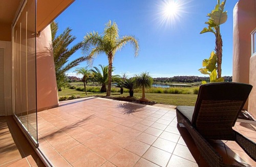 Torre-Pacheco Apartment | Apartment "Luxury South Facing GroundFloor" with Lake View, Pool & Wi-Fi