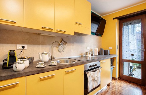 Panorama Apartment | Apartment 'Maison De Doi - Chatillon' with Mountain View, Private Garden and Wi-Fi