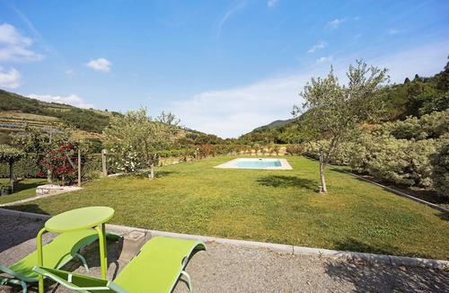 Ortovero Apartment | Apartment "Mansarda Albero Verde con Piscina" with Mountain View, Pool, A/C & Wi-Fi